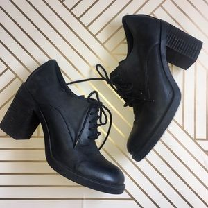 Born Black Oxford Pumps